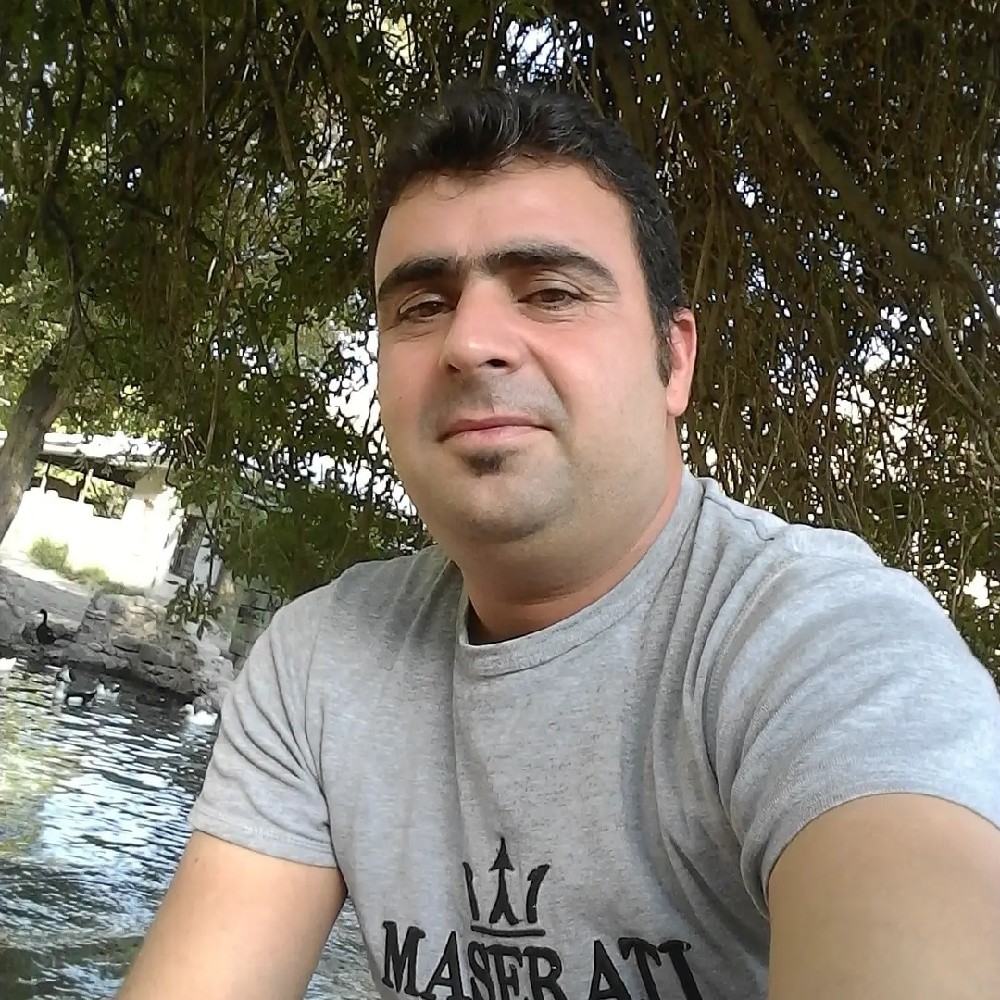 جواد امینی