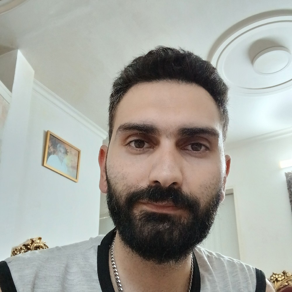 سروش عفت پناه