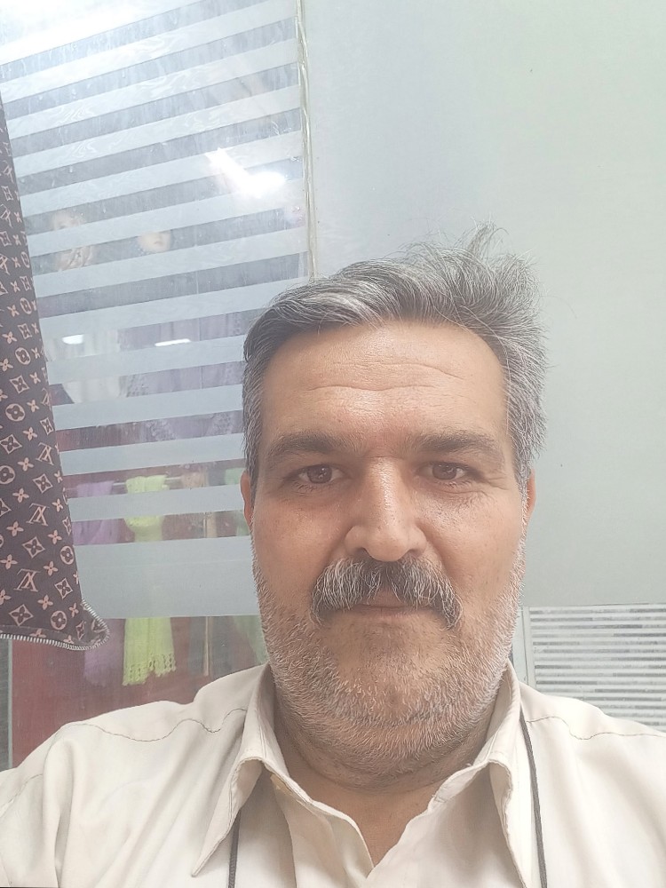 مصطفی وکیلی