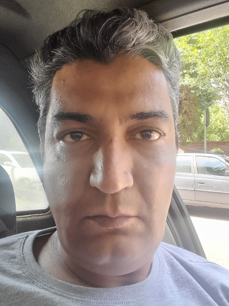هوشنگ غضنفری