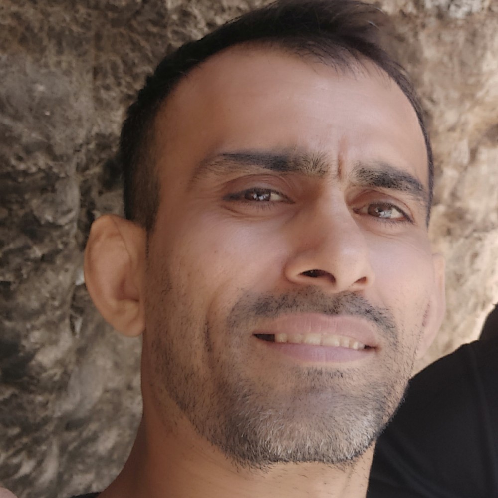 رضا خراسانی