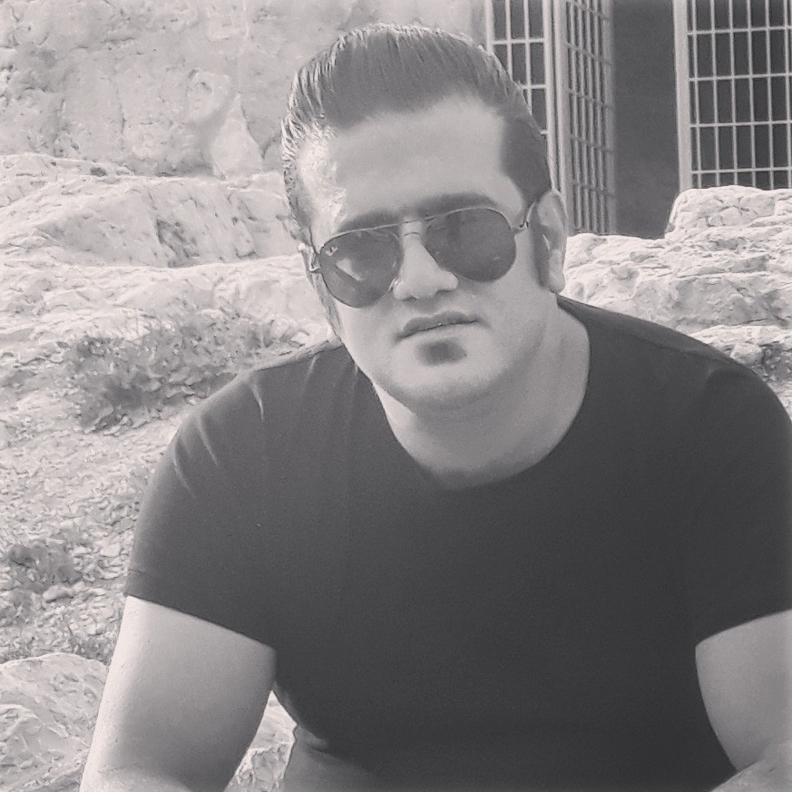 امید میرزاخانی