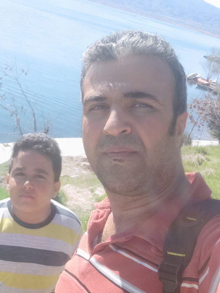 بهروز عزیزی