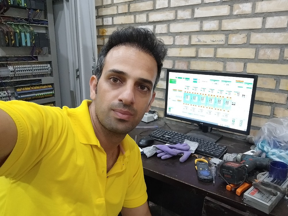 صادق کرمی