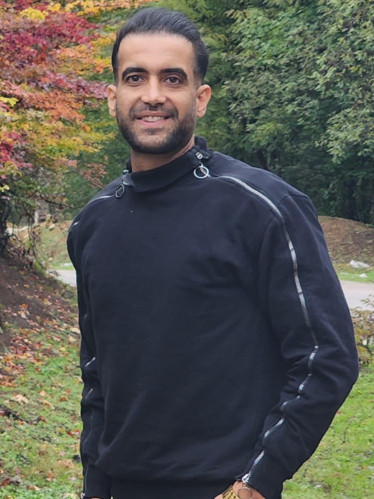 وحید کاویانی