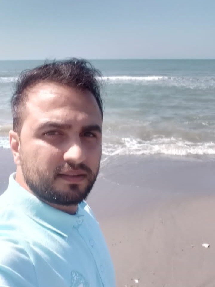 محسن کریمی