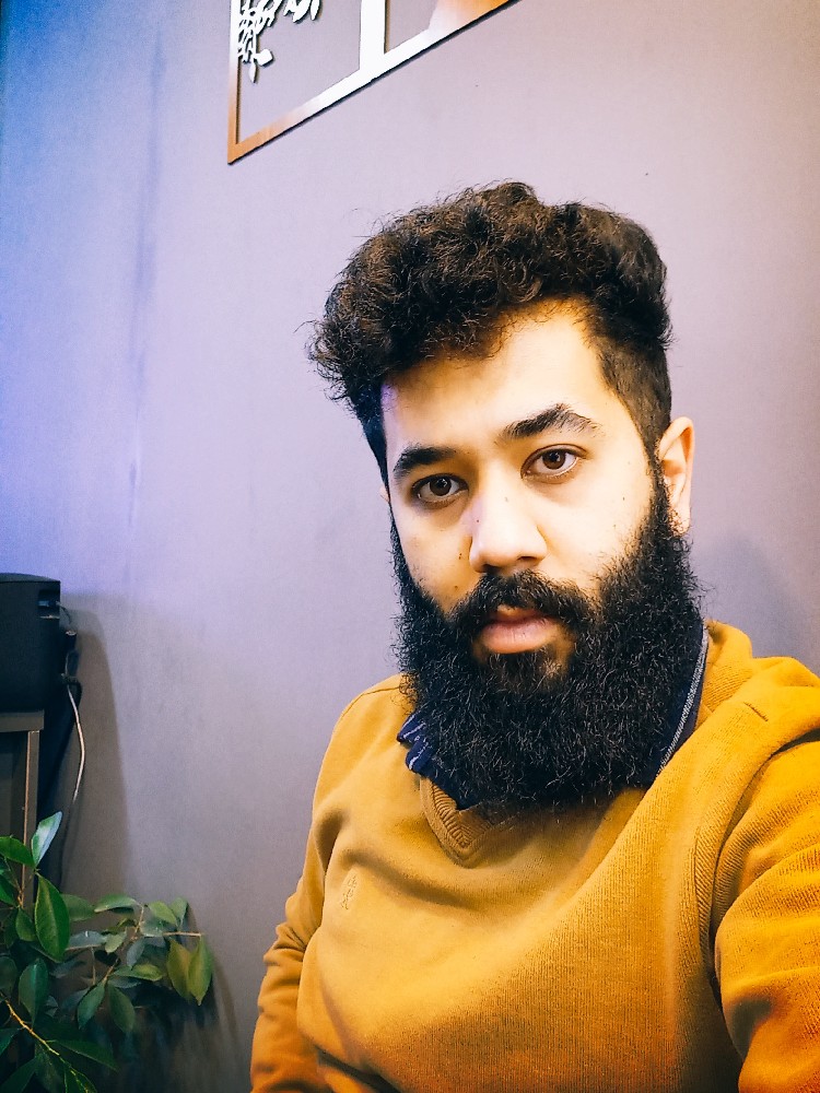 عرفان یکه دهقان