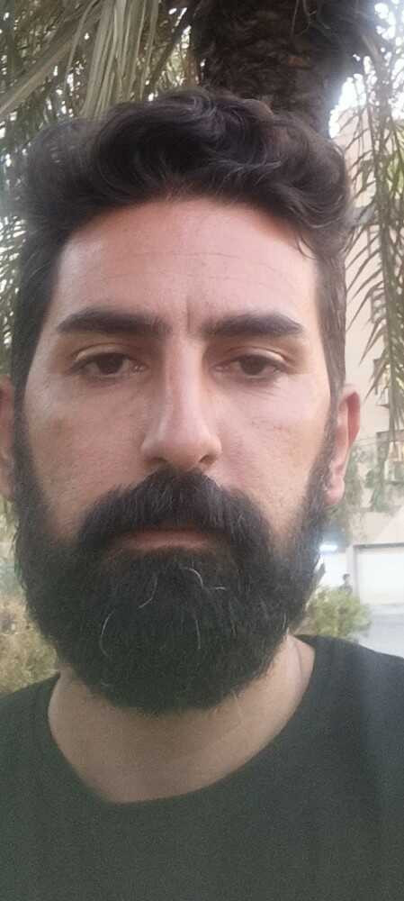 حسین کریمی