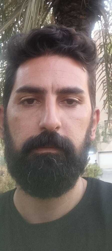 حسین کریمی
