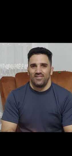 محسن شیراوند