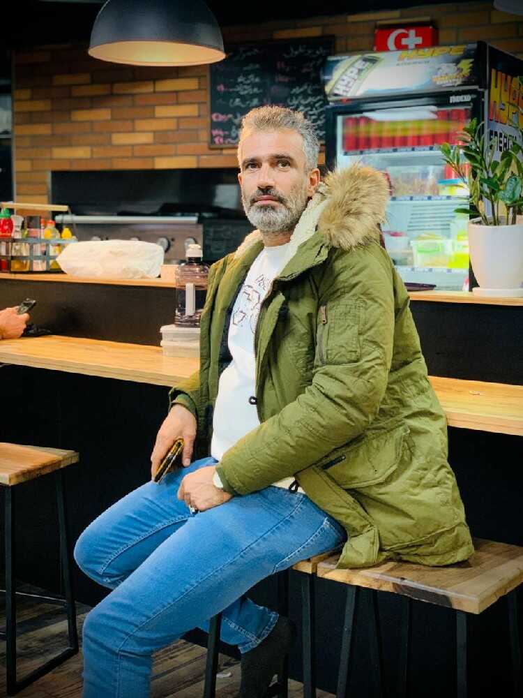 بابک هوشمند