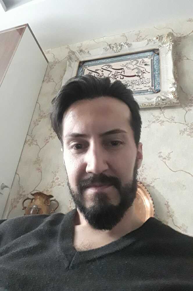 صادق یگانه صفت
