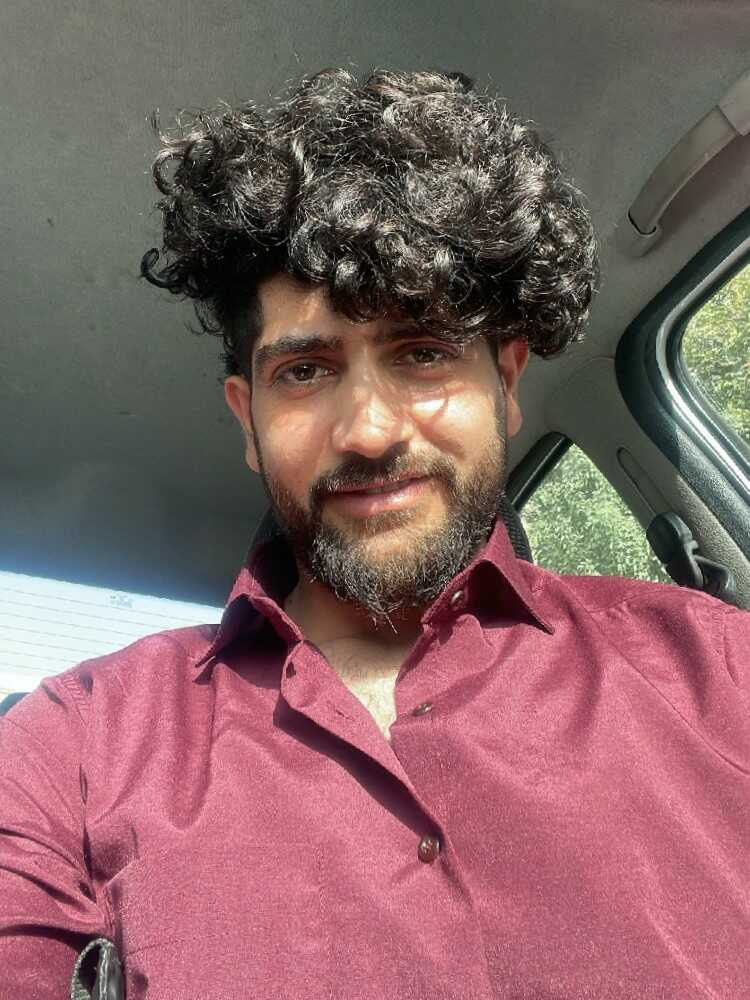 پیمان محمدیان سطری