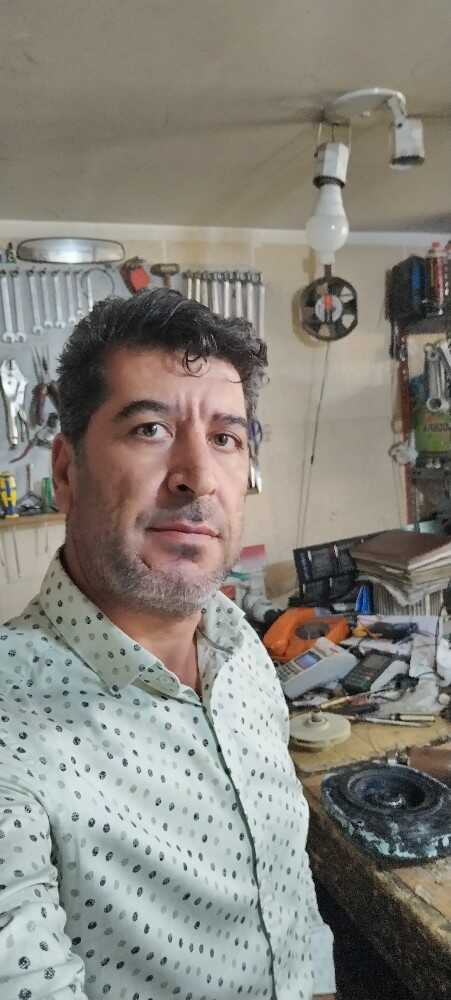 حسن سروری سروری مهرآباد