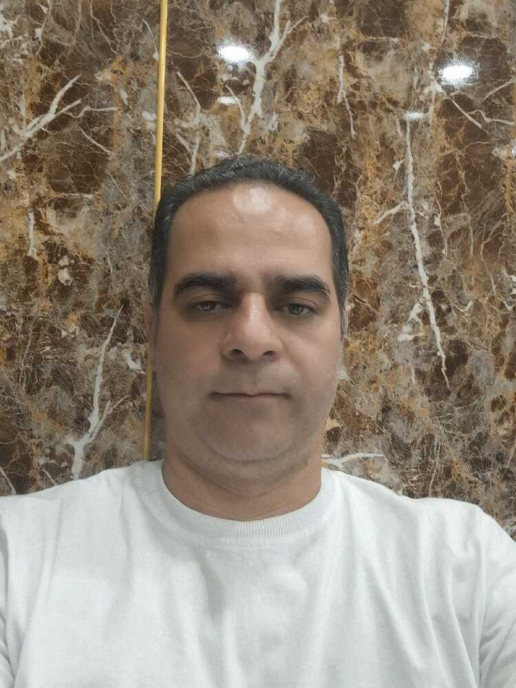 محمد اسفندیاری