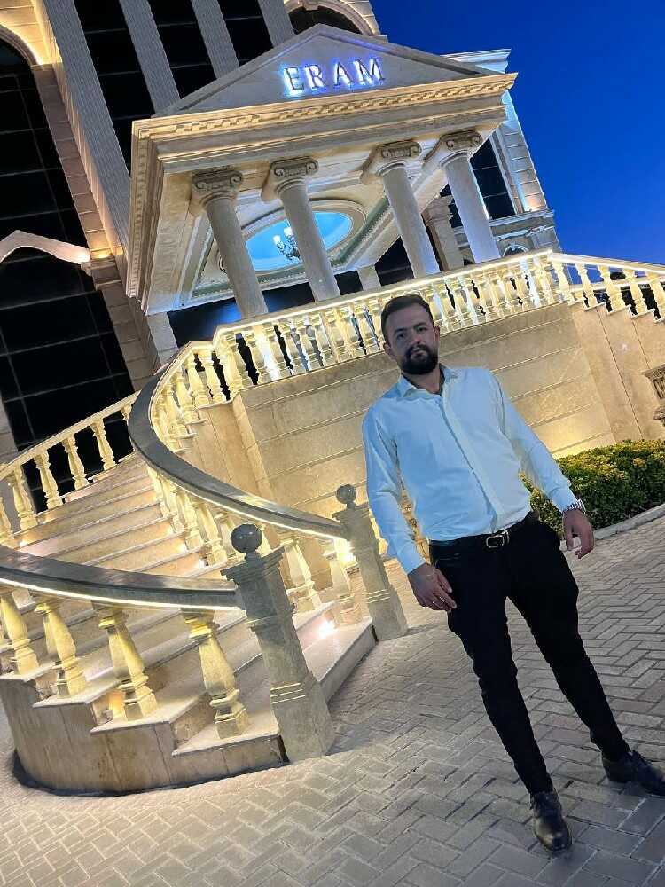 مجتبی فرزد