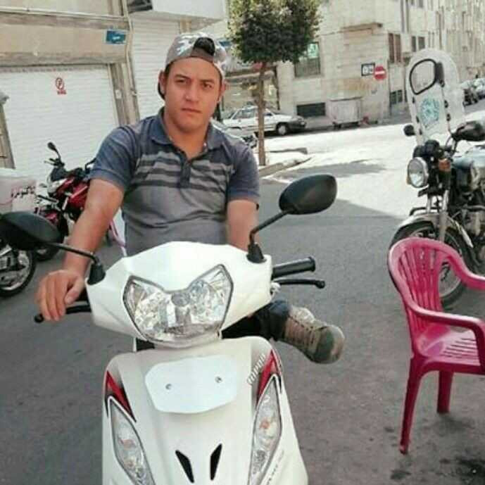 پوریا عبادپور