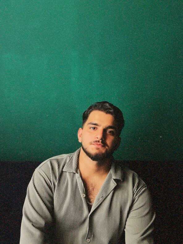 پویا مجیدی