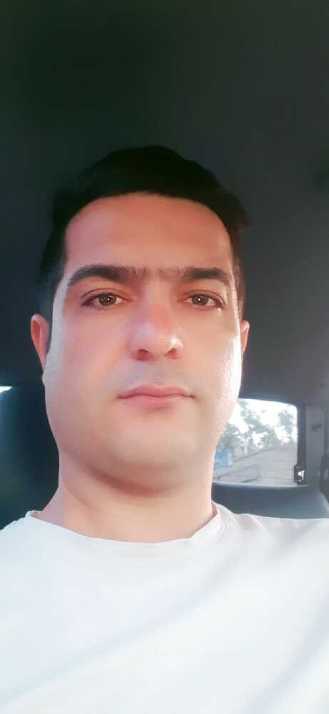 مهدی اکبری