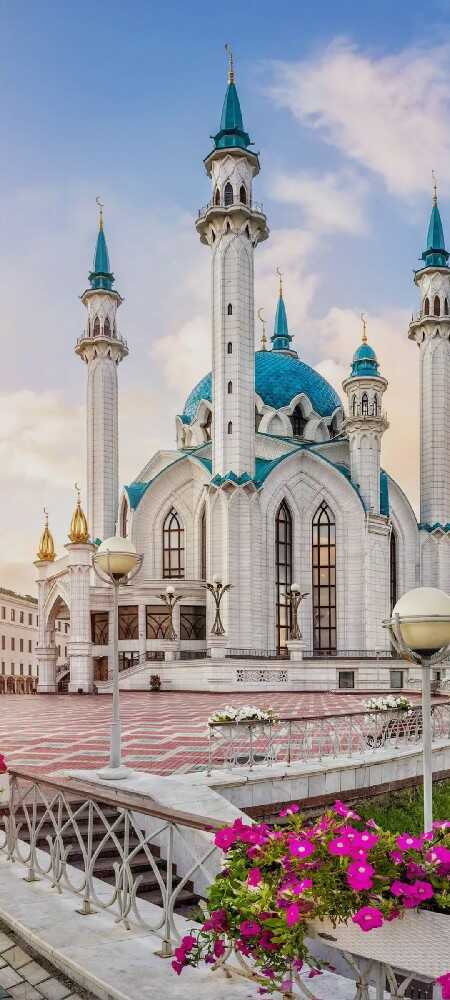 امیر نجفیان