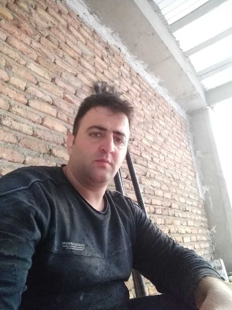 محمد احمدی