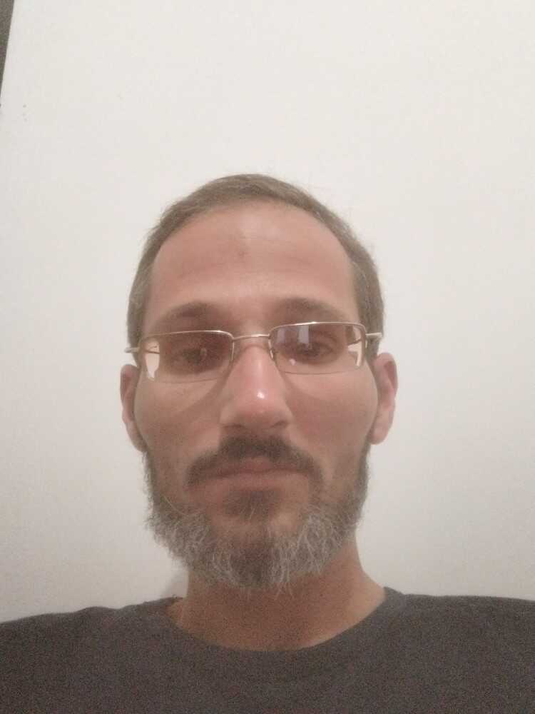 میثم زارعی دلخوش