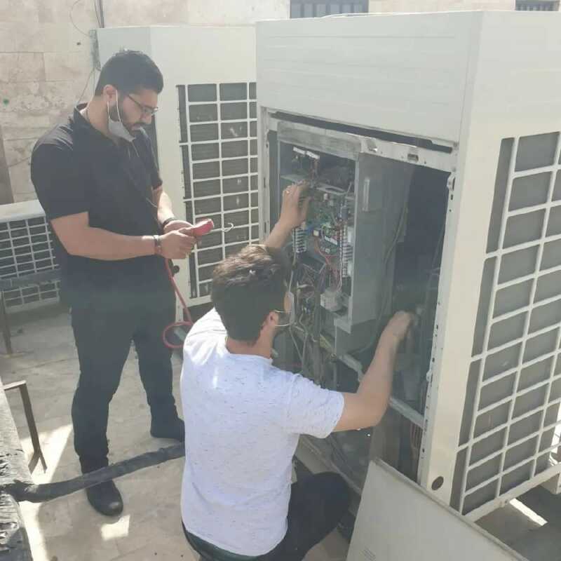 علیرضا عطائی