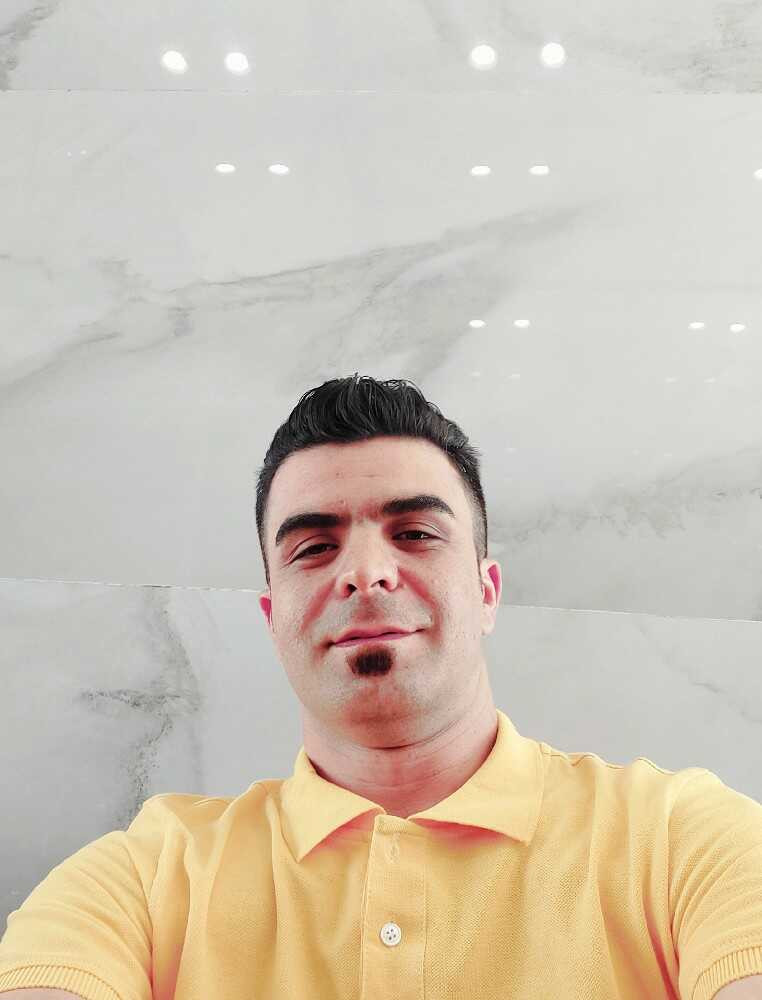 یاور شفیع پور