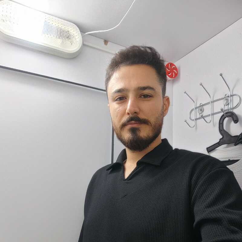 مهدی خلیلی