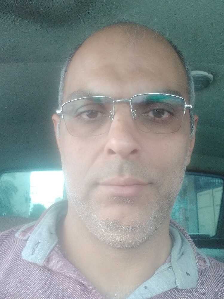 مسلم رستمی