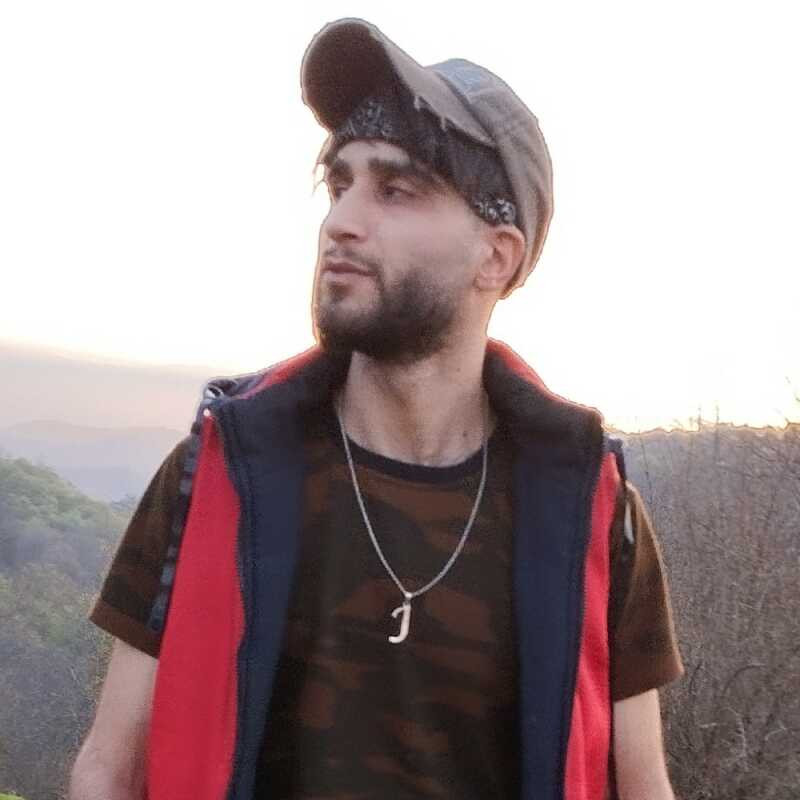 جواد گلچوبی