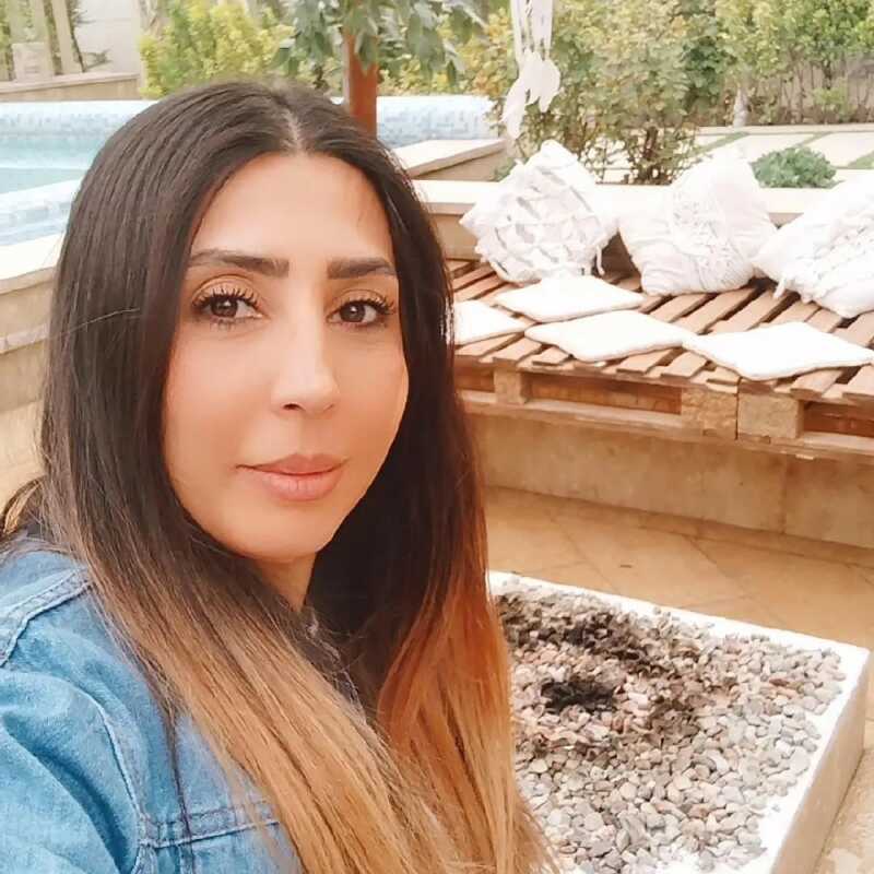 سمیه عابدی