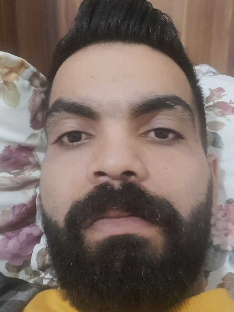 حسن ایزانلو