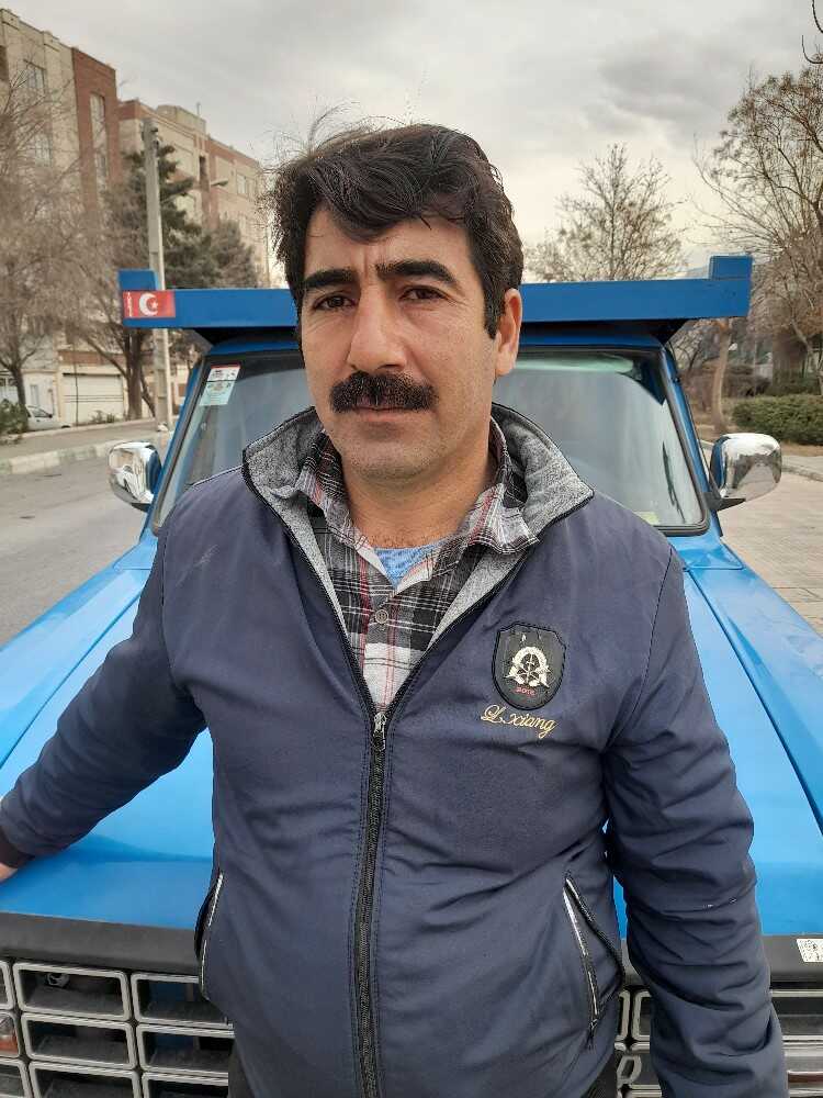 عزیز عزیزی