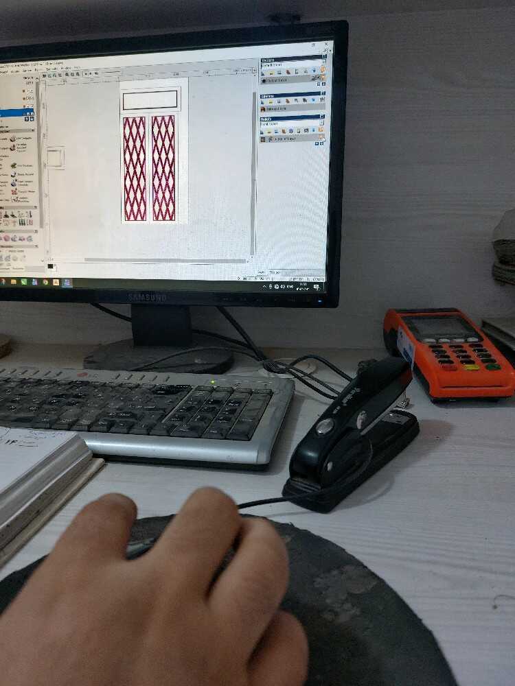 علی س