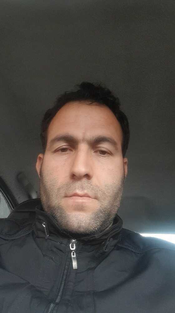 علی شقاقی ستوده