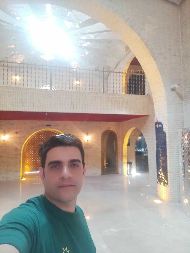 ایمان قاضی