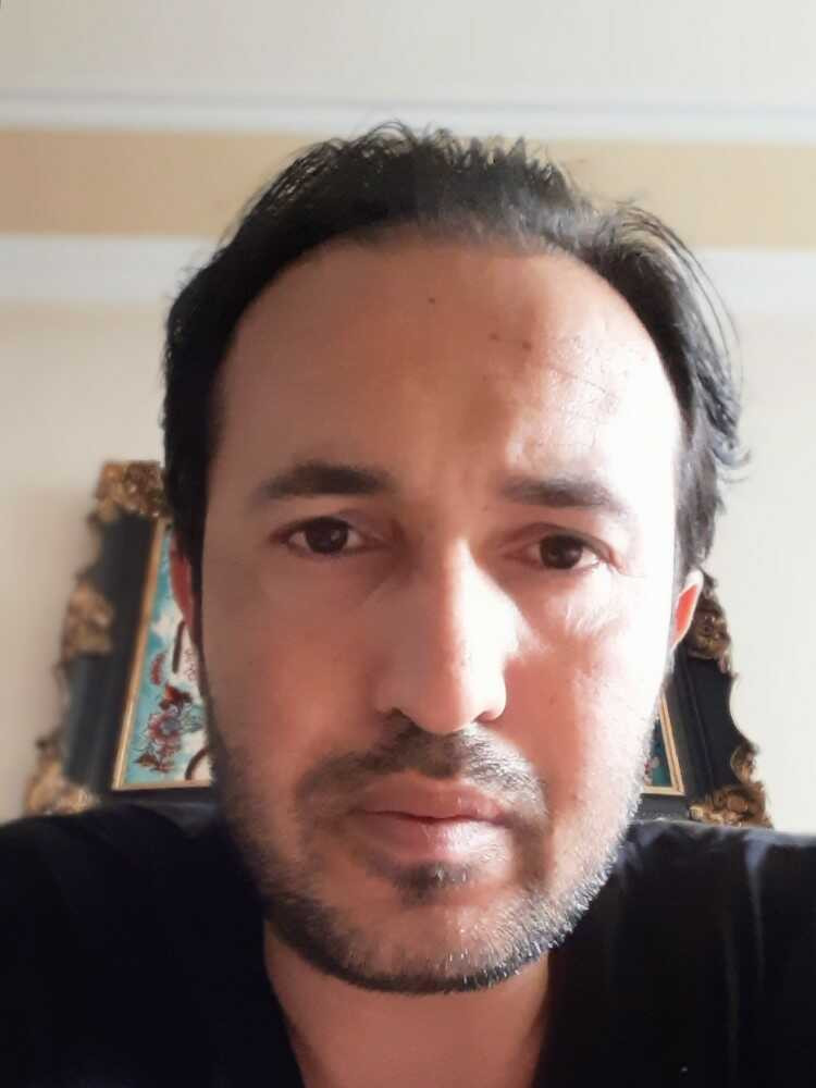 محرم نجفیان