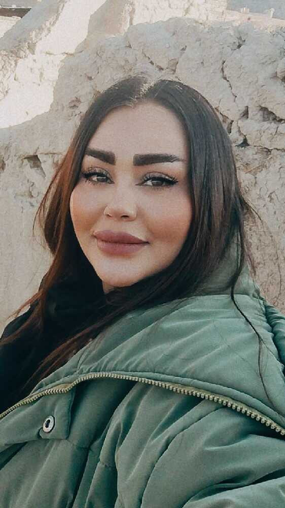 ارزو ولیزاده