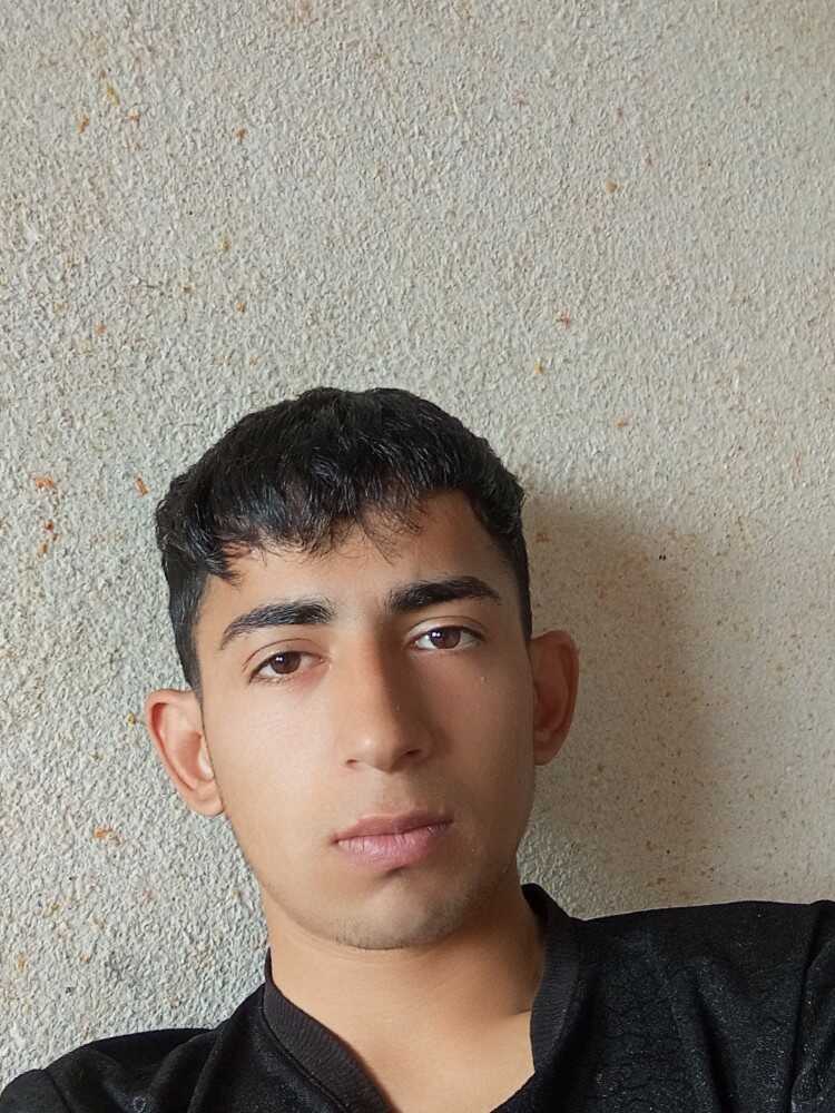 قاسم ولی نژاد