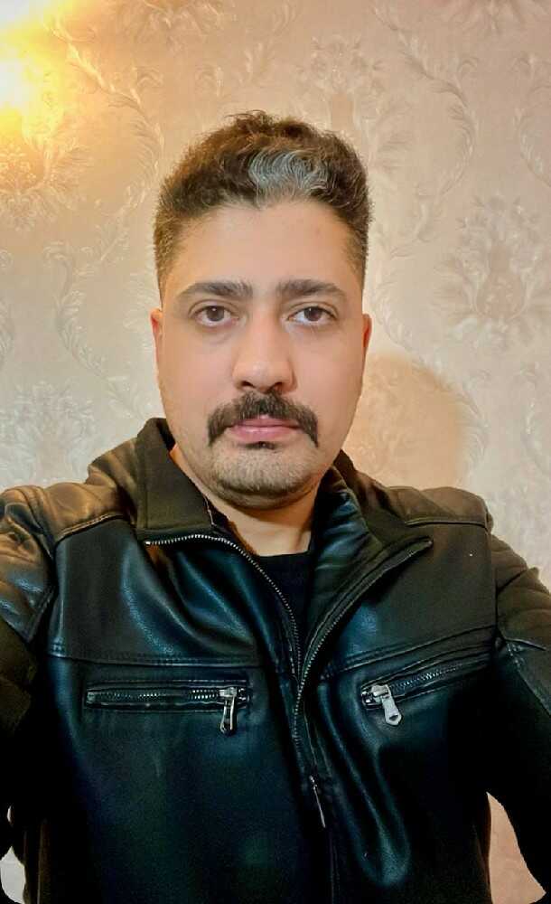 وحید زاهدی