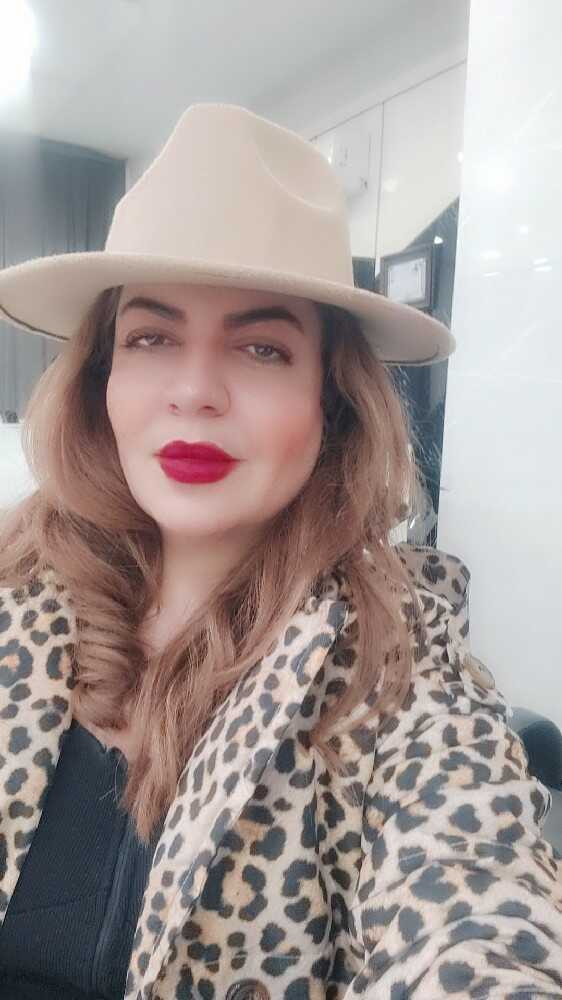 نادیا بیگ زاده
