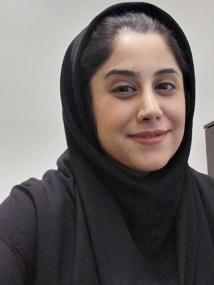 نیلوفر نخعی