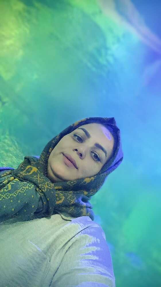 فاطمه ثنایی