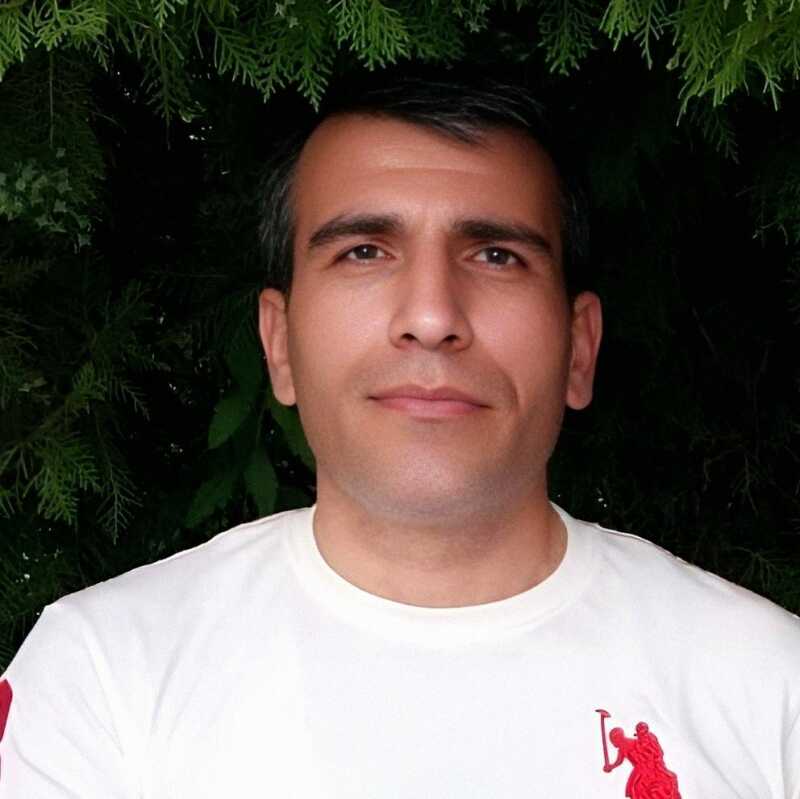 رضا علیقورچی