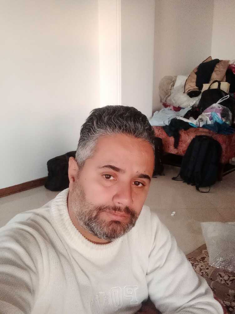 احسان حسین زاده