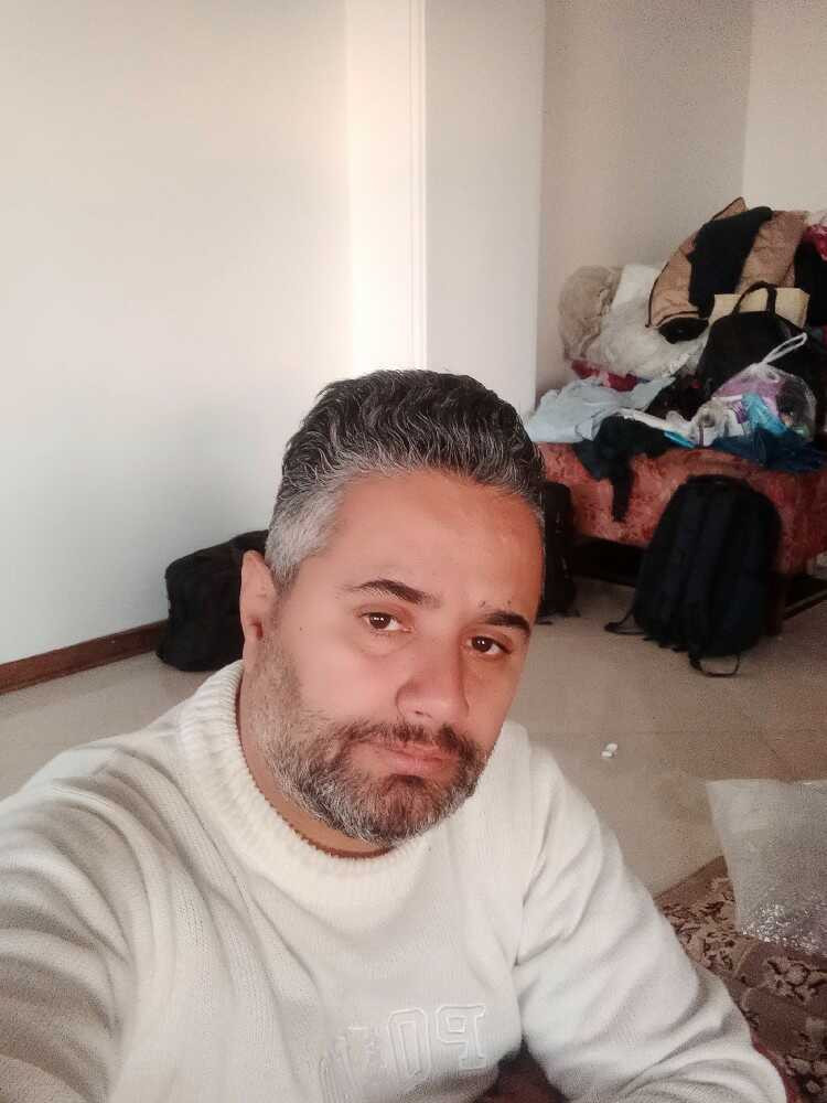 احسان حسین زاده