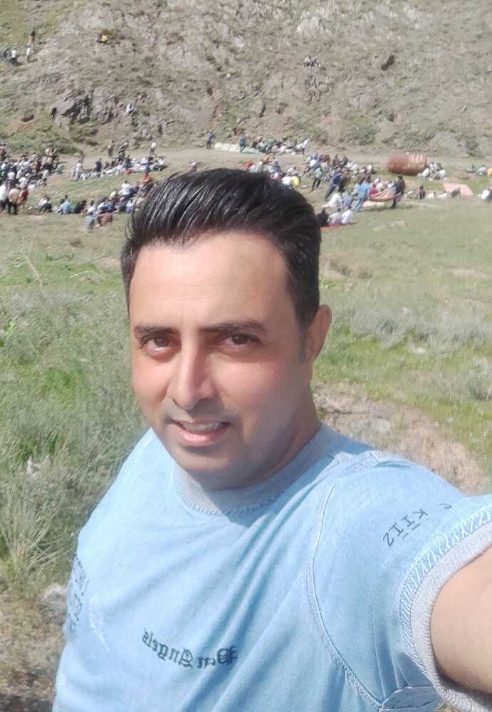 صندلی سازان مهرگستر