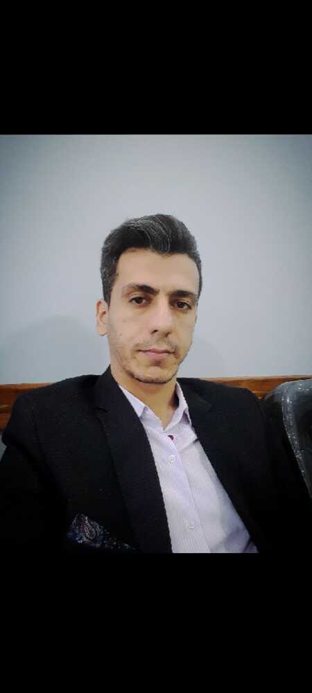 نریمان مولودی