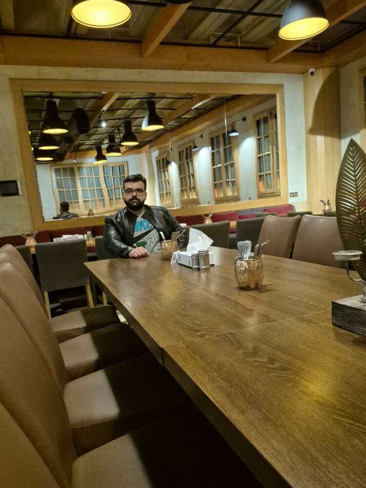 مجید کرم زاده